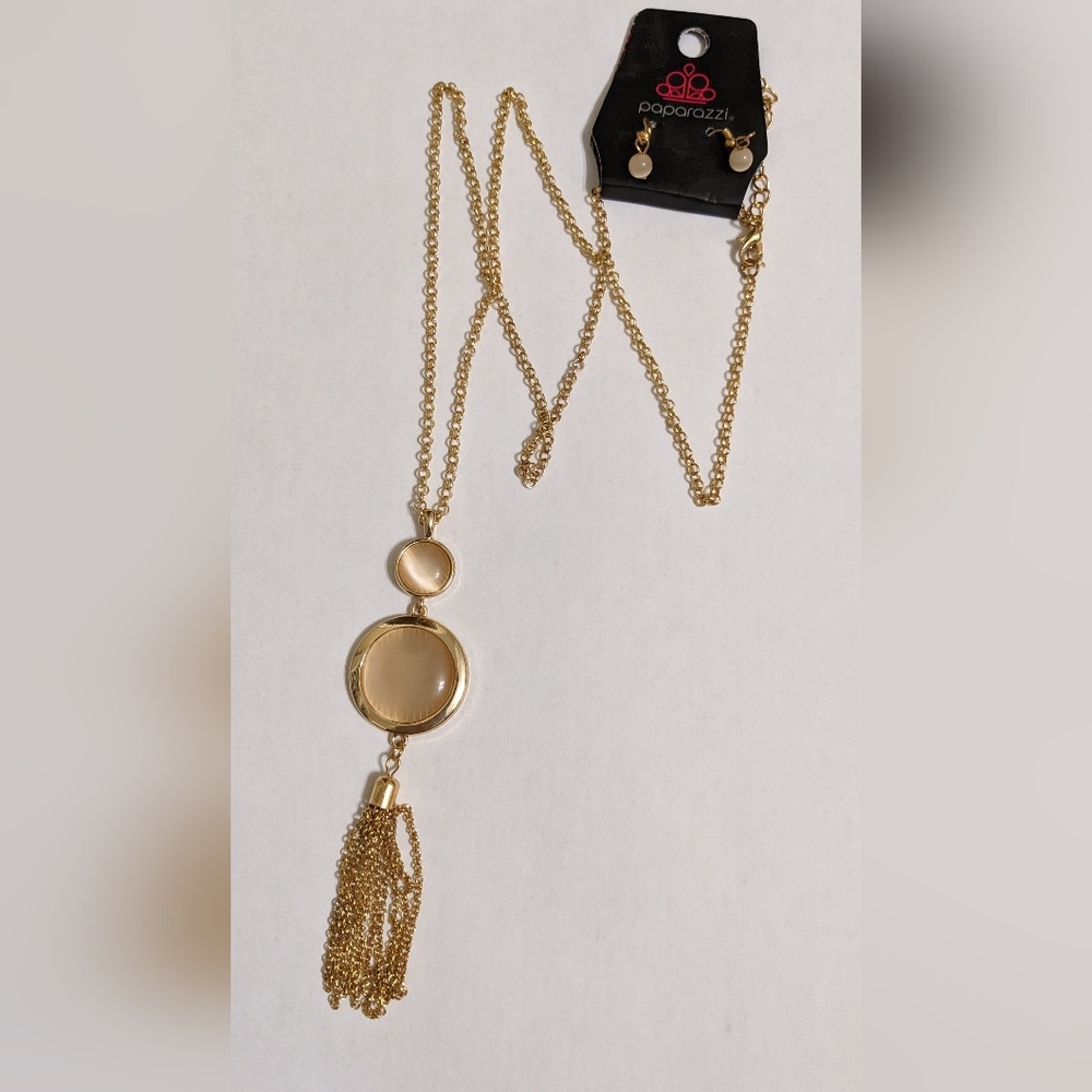 NWT Paparazzi Moonstone Long Drop Necklace & Earrings Duo